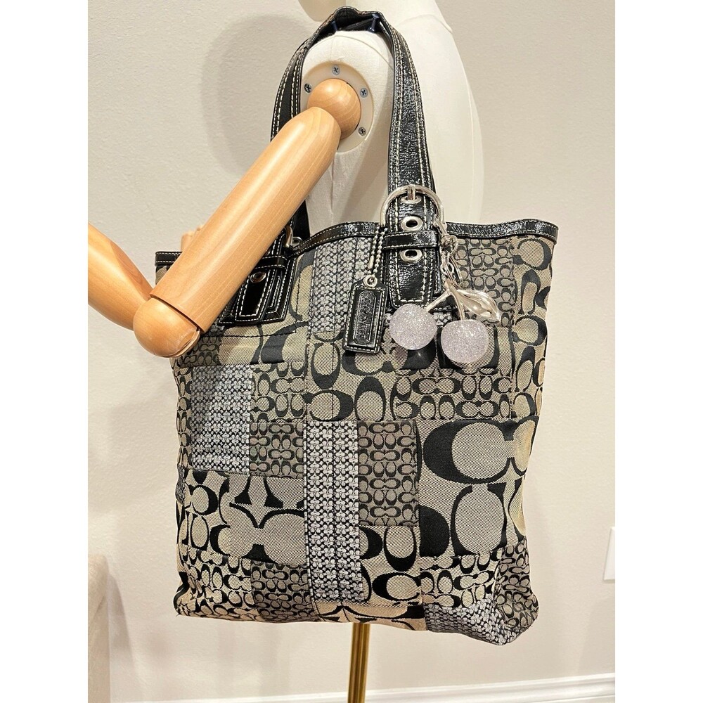Coach SoHo Signature tote bag